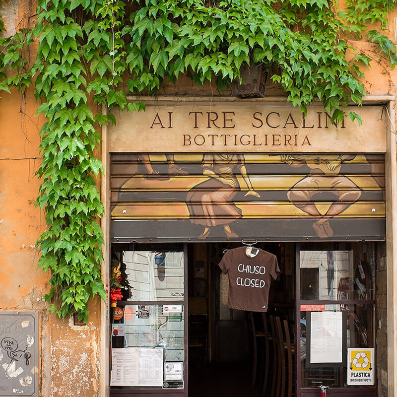 RomaGuideTour - Esperienze, tour e visite guidate a Roma e provincia | Esperienze tipiche locali di arte cibo e artigianato dei quartieri romani: Rione Monti