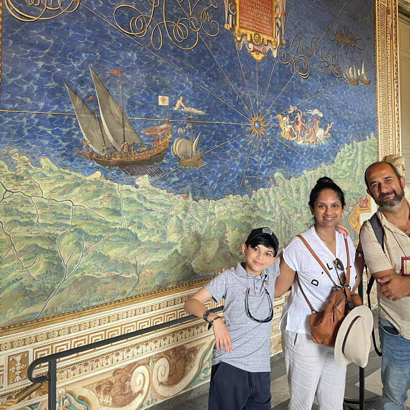 Tour e visite guidate Roma e provincia - Itinerario Piazza di Roma - Fabio Salemme Tour e visite guidate Roma e provincia - Itinerario Piazza di Roma - Fabio Salemme